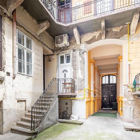 Simple And Central A C Home Budapeszt Zewnętrze zdjęcie